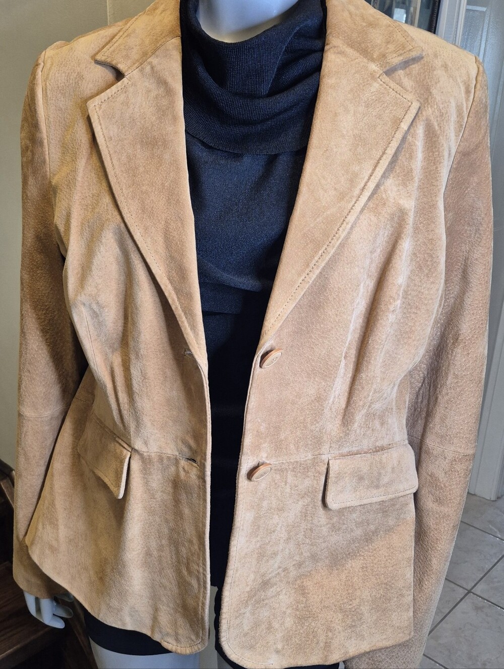 liz & co. Suede Blazer Jacket in Light Tan